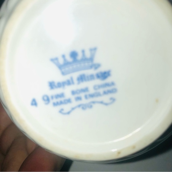 Royal Minster Bone China Teacup and Saucer- like new- no chips no cracks, - Picture 7 of 8